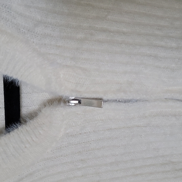 1.State Casual Downtown Girl white fuzzy eyelash zip sweater NWT 1X - Picture 5 of 7